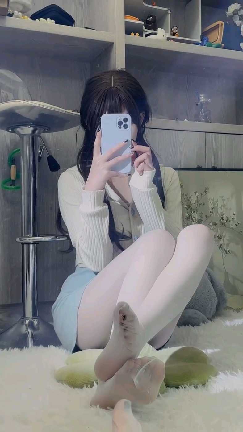 214500p8uxw588qt8lgtgi.jpg