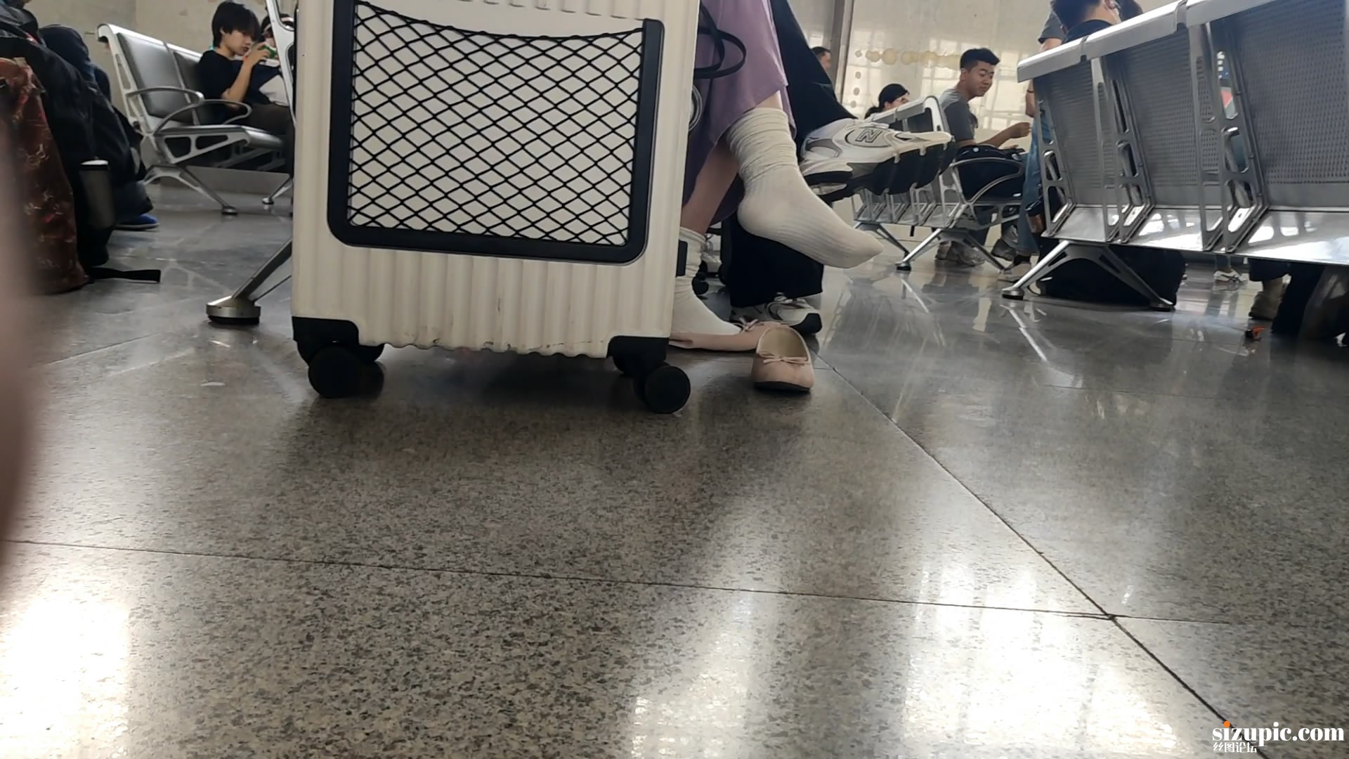 2.JPG
